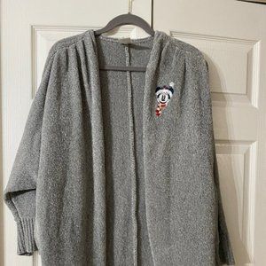 Disney brand women's LG Minnie Mouse Cardigan with pockets super soft chenille